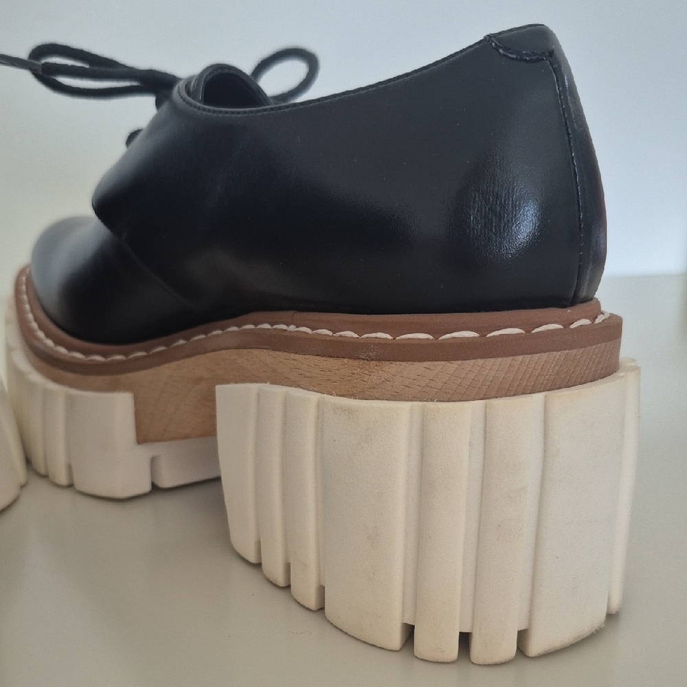 Stella McCartney Black Lace-Up Chunky Platform Boots with Cream Sole - Picture 12 of 15